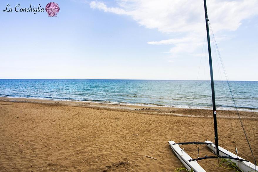 Casa La Conchiglia Sulla Spiaggia Lido di Noto Bagian luar foto
